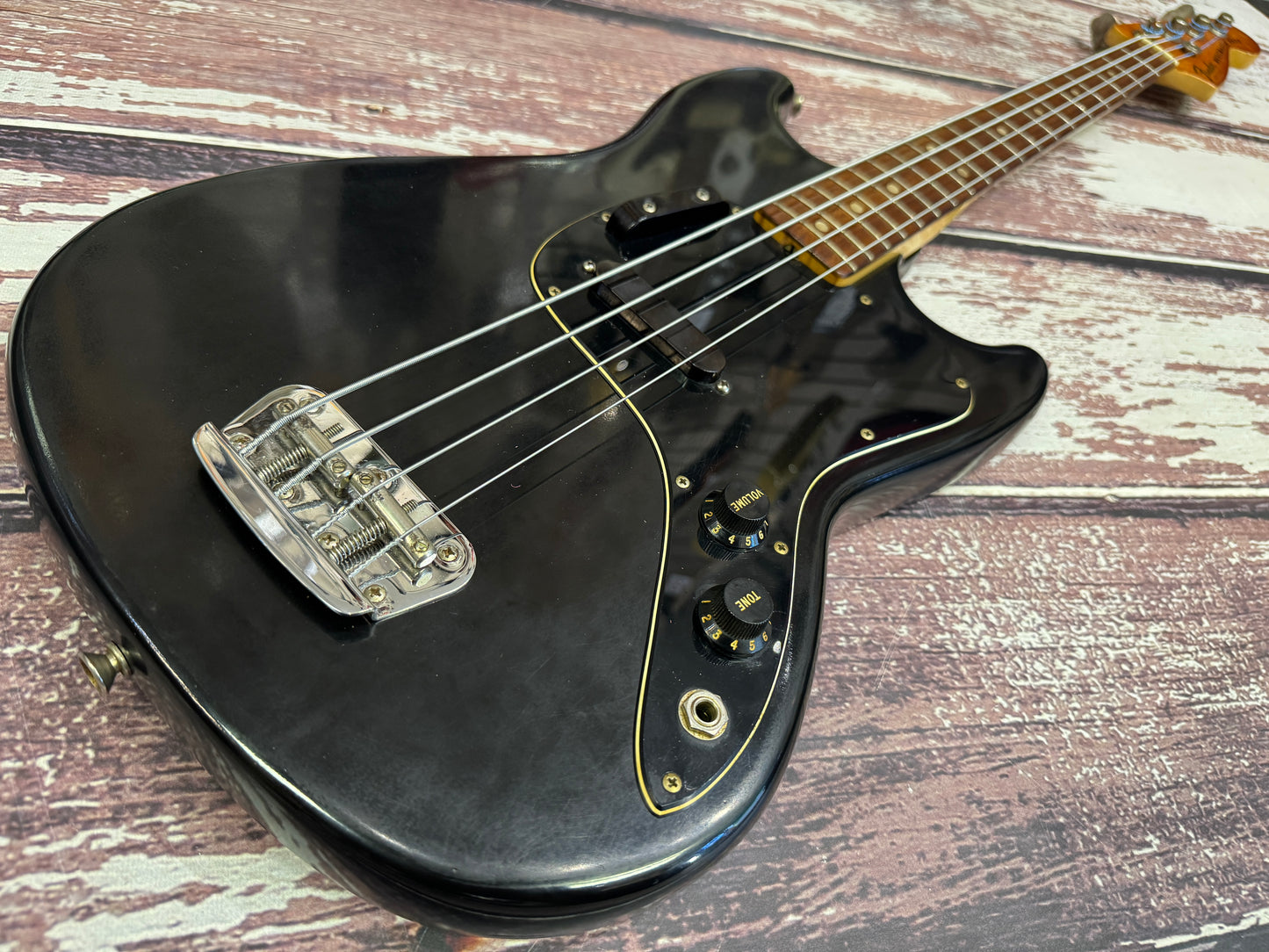 Fender Musicmaster Bass 1978 - Refinished body