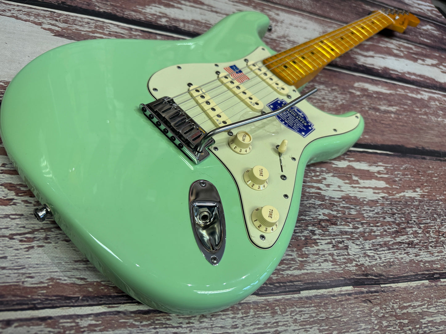 Fender American Deluxe Stratocaster 2013 with case & mint - Surf Green