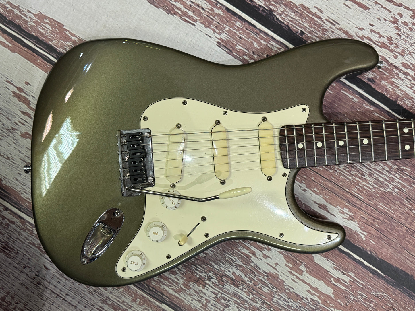 Fender 1988 USA Stratocaster - Strat plus - Pewter with Fender hard case.