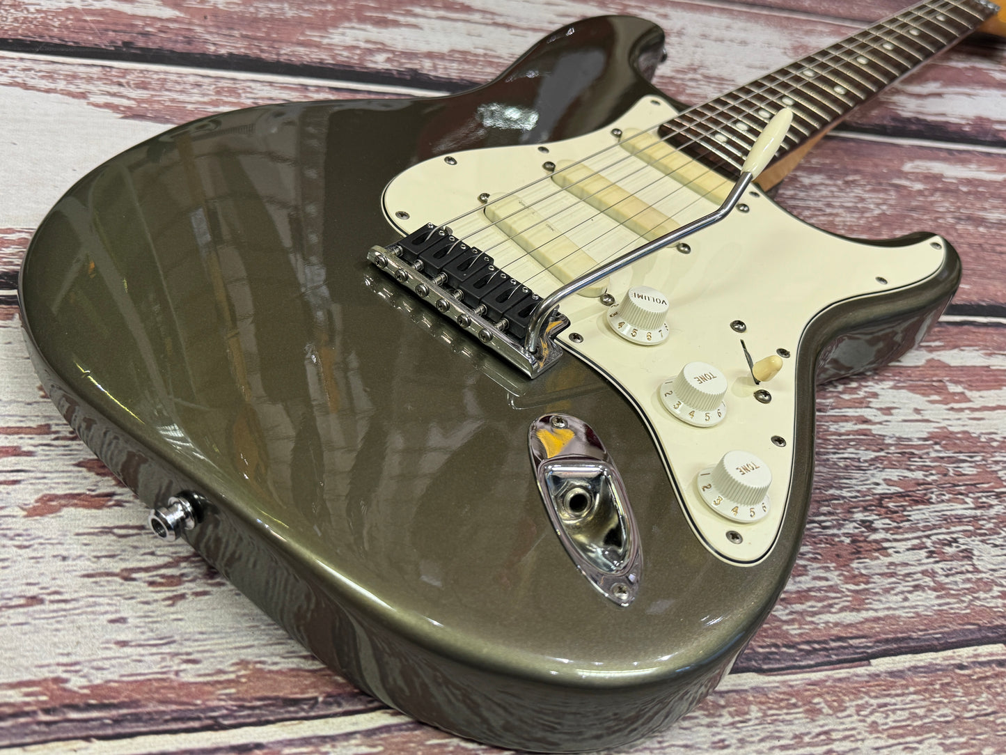 Fender 1988 USA Stratocaster - Strat plus - Pewter with Fender hard case.