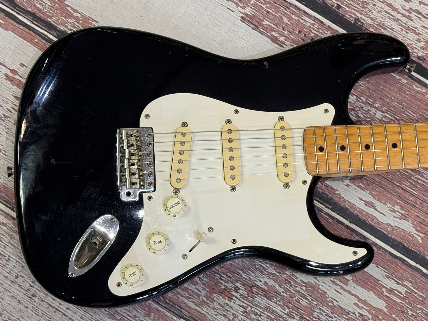 Squier 1990 Stratocaster Made in Japan