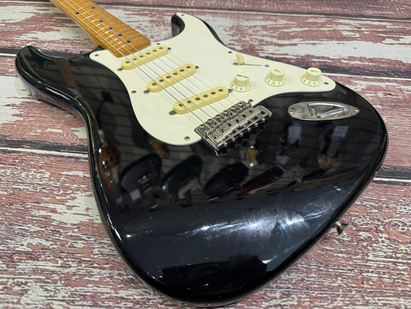 Squier 1990 Stratocaster Made in Japan