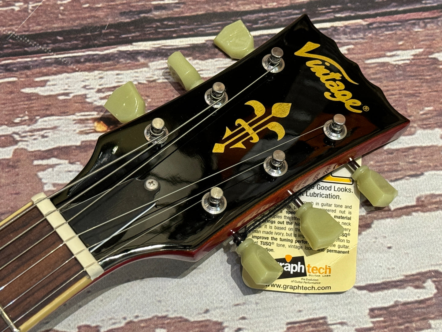 B-STOCK Vintage V100 Flame Maple Trans Honeyburst