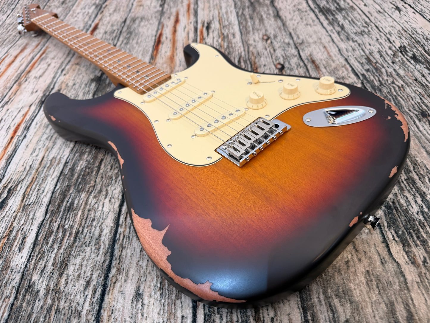 Henry's Destiny II Relic ST-2N Vital - Sunburst Relic