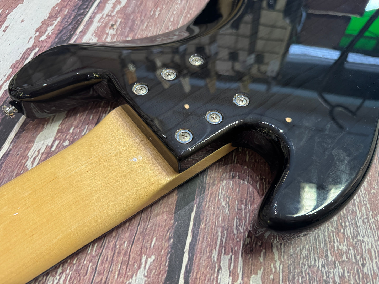 Bass Mods (California) K7 custom 7 string active bass
