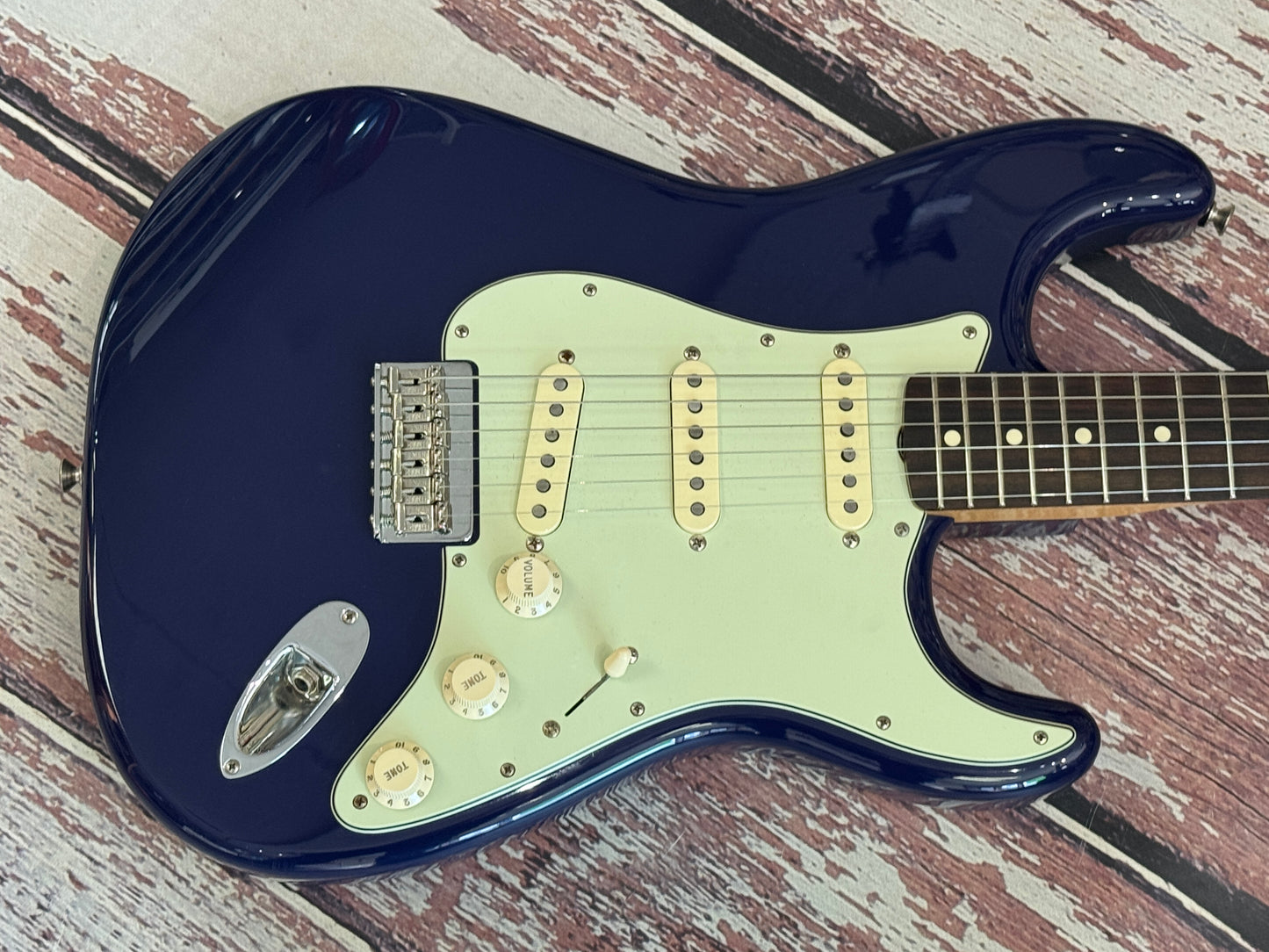 Fender Robert Cray Signature Stratocaster Violet - 2014