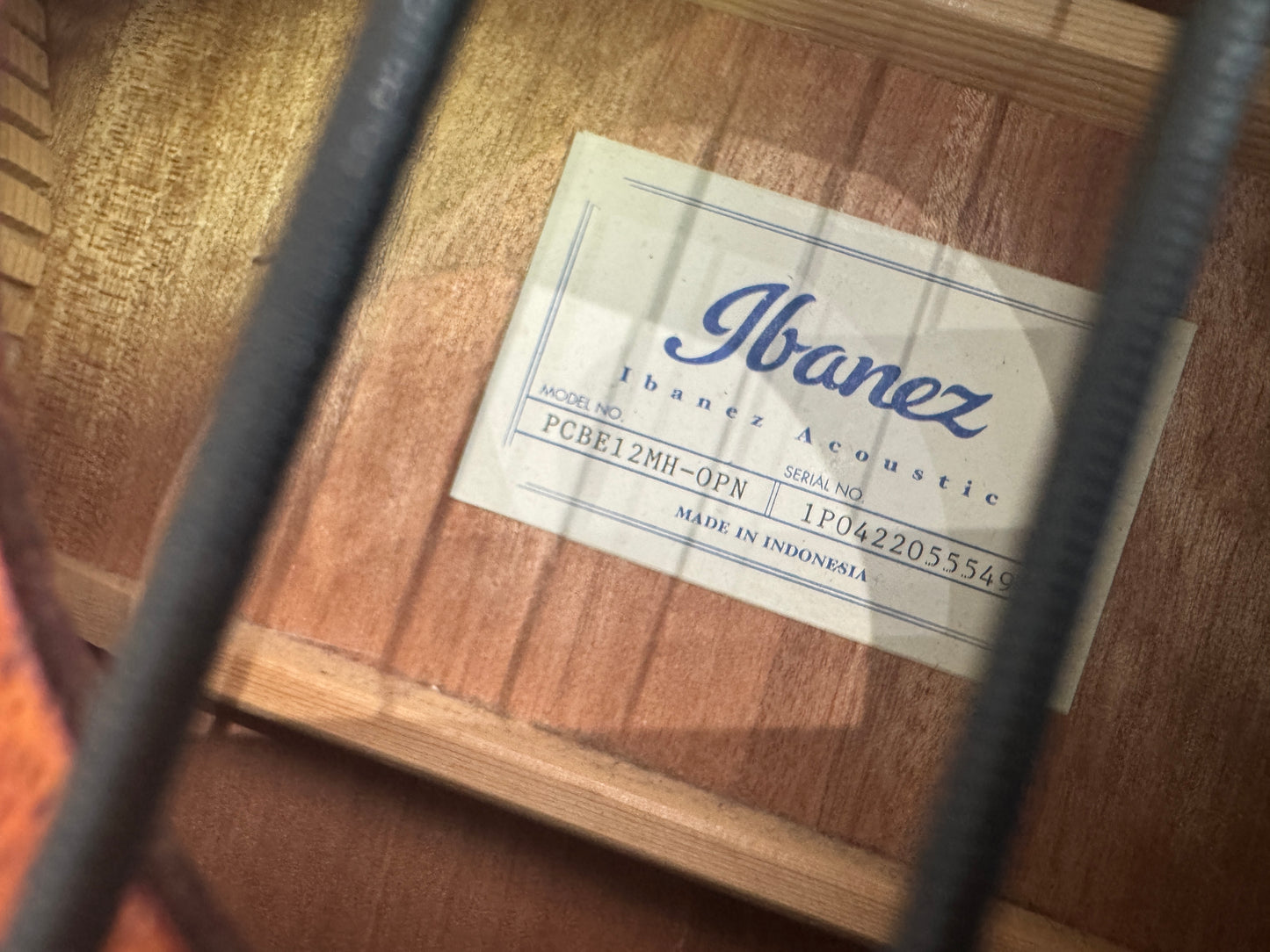 Ibanez Electro acoustic bass - Small body PNB-14E