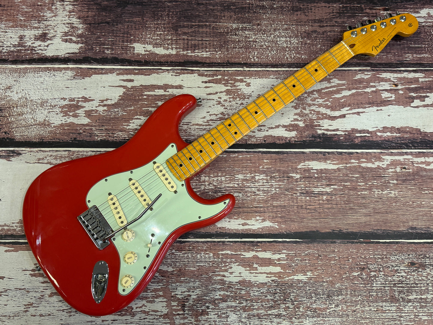 Fender Custom Shop - Custom Deluxe Stratocaster 2010 Case & candy