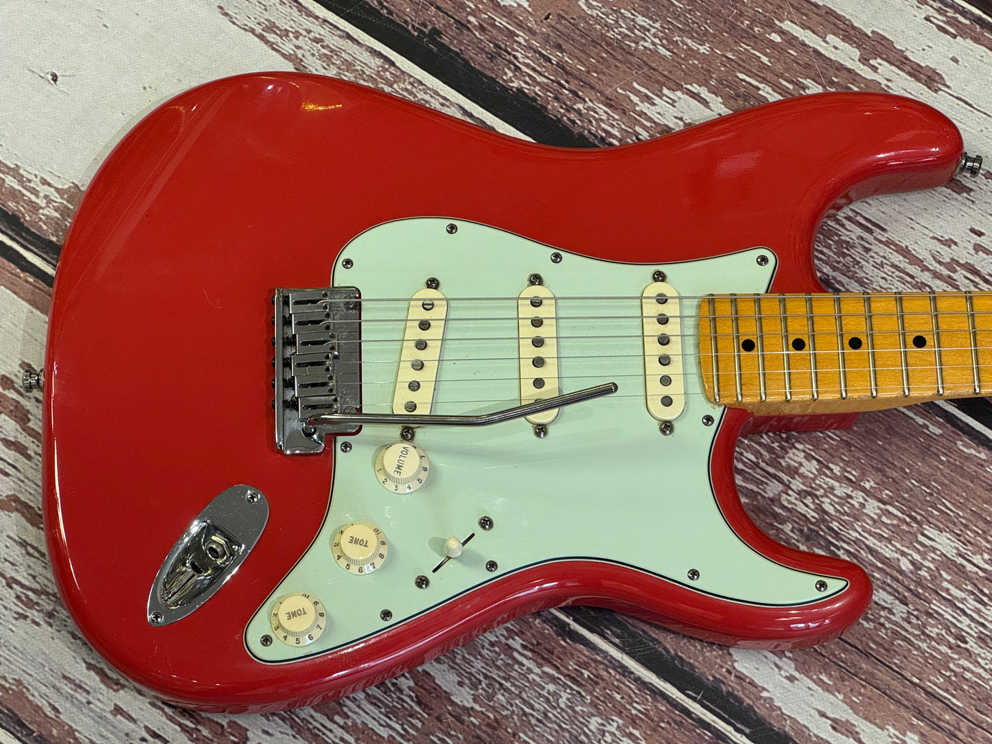 Fender Custom Shop - Custom Deluxe Stratocaster 2010 Case & candy