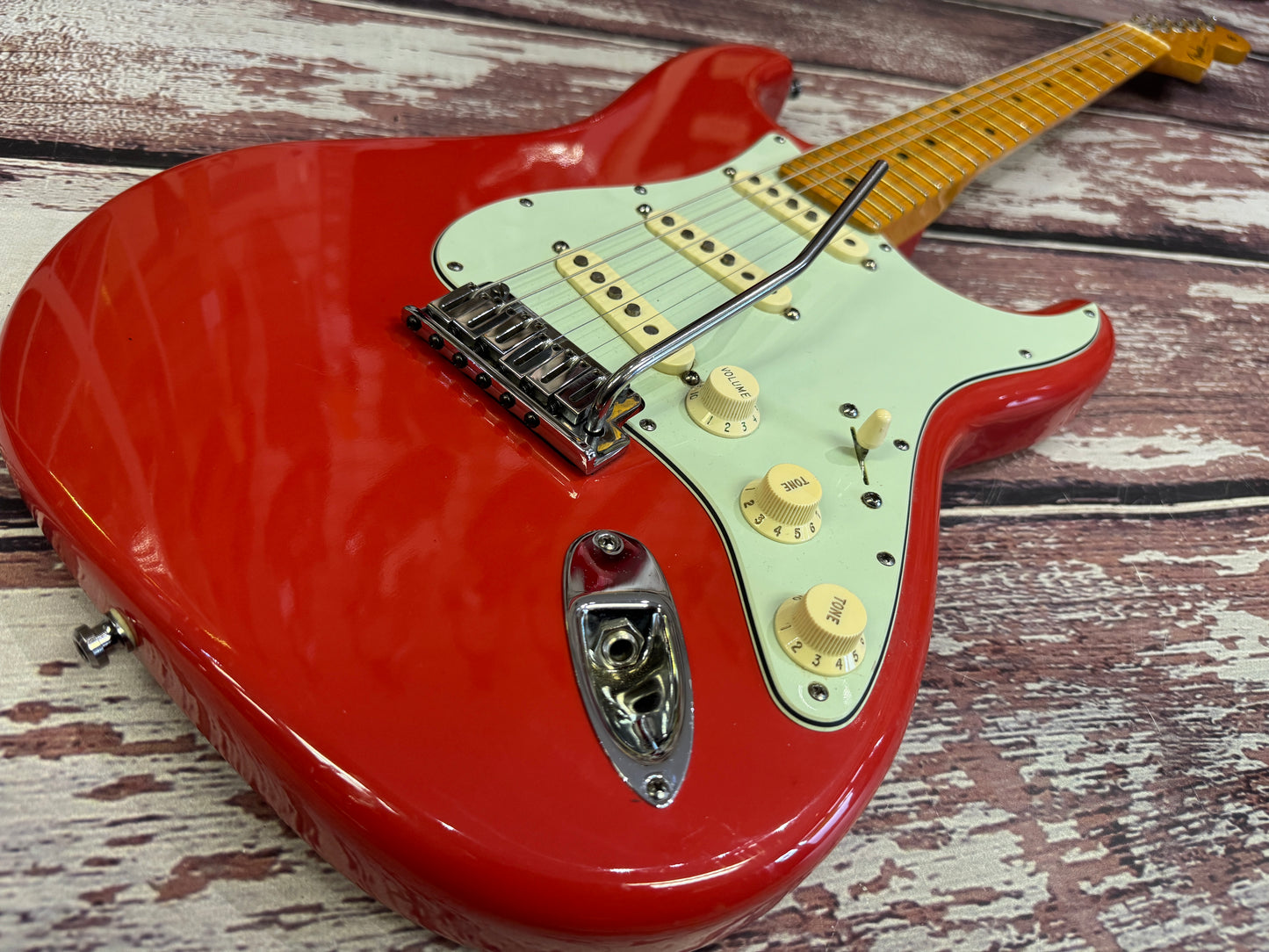 Fender Custom Shop - Custom Deluxe Stratocaster 2010 Case & candy