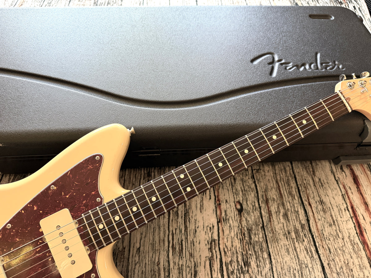 Fender American Performer Jazzmaster & Fender case