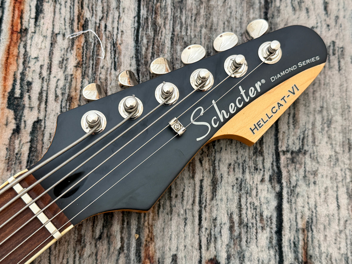 Schecter Hellcat VI Bass VI 30" scale E to E