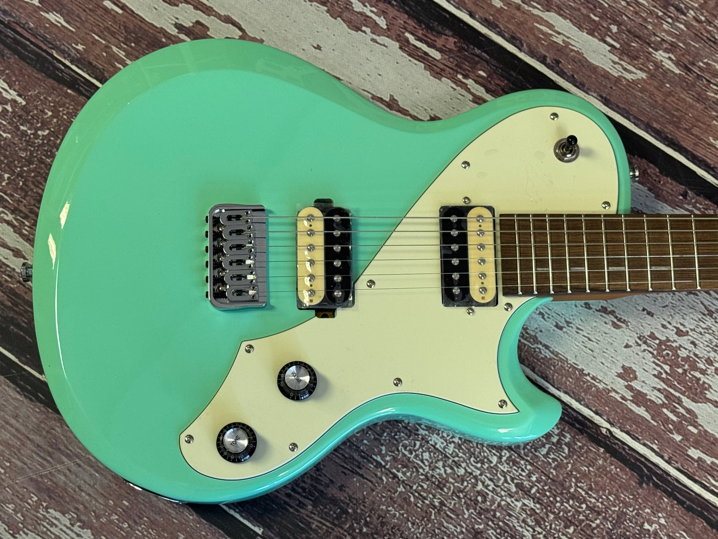 Shergold Provocateur SP-12 Mint Green