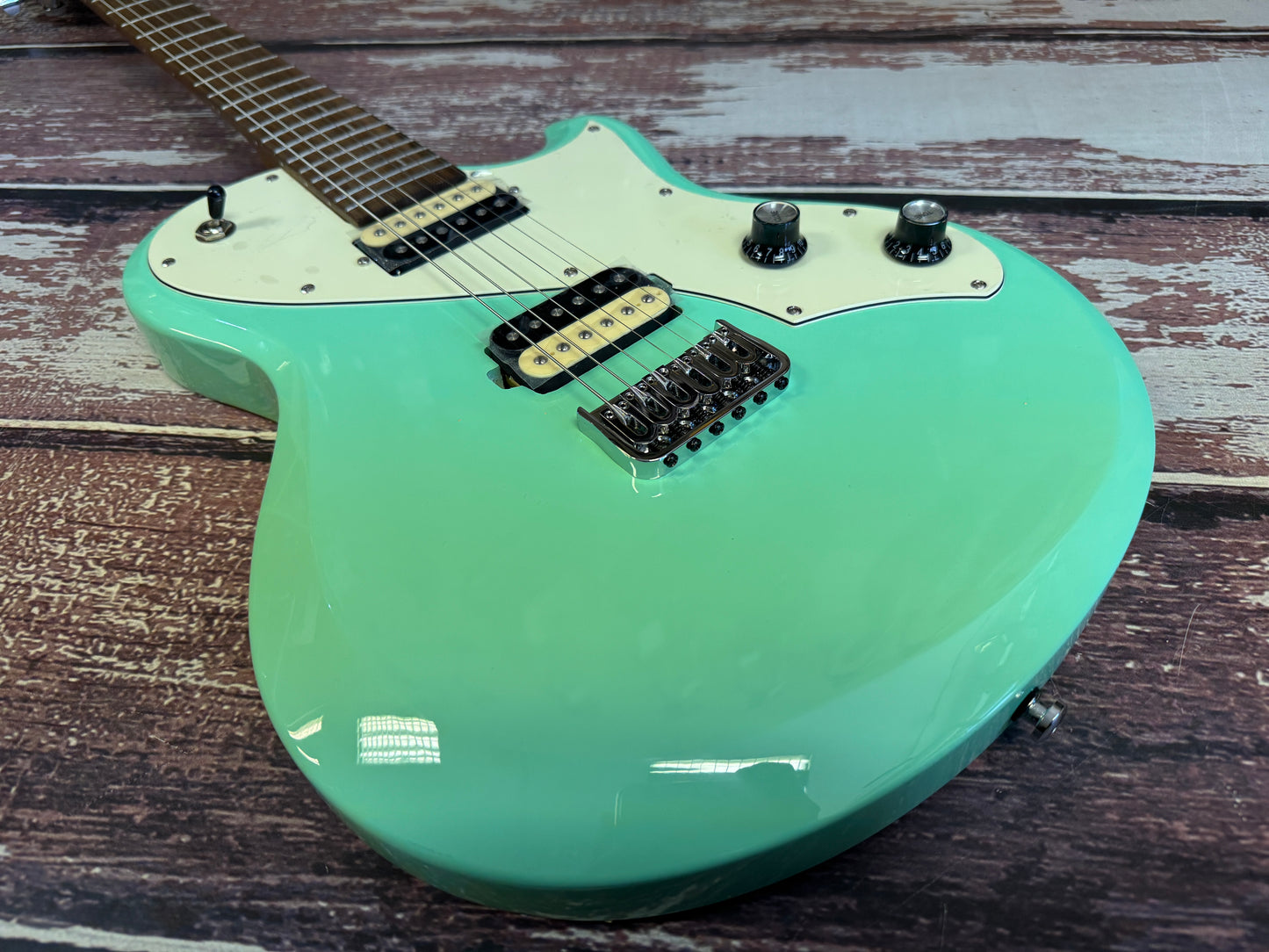 Shergold Provocateur SP-12 Mint Green