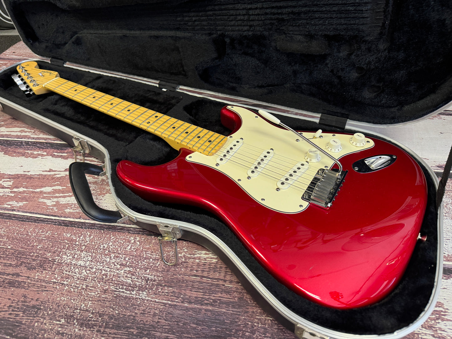 Fender USA Standard Stratocaster 50th Anniversary model CAR & Case