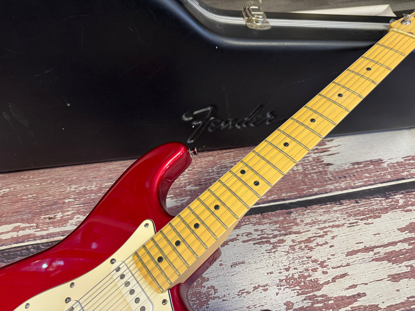 Fender USA Standard Stratocaster 50th Anniversary model CAR & Case