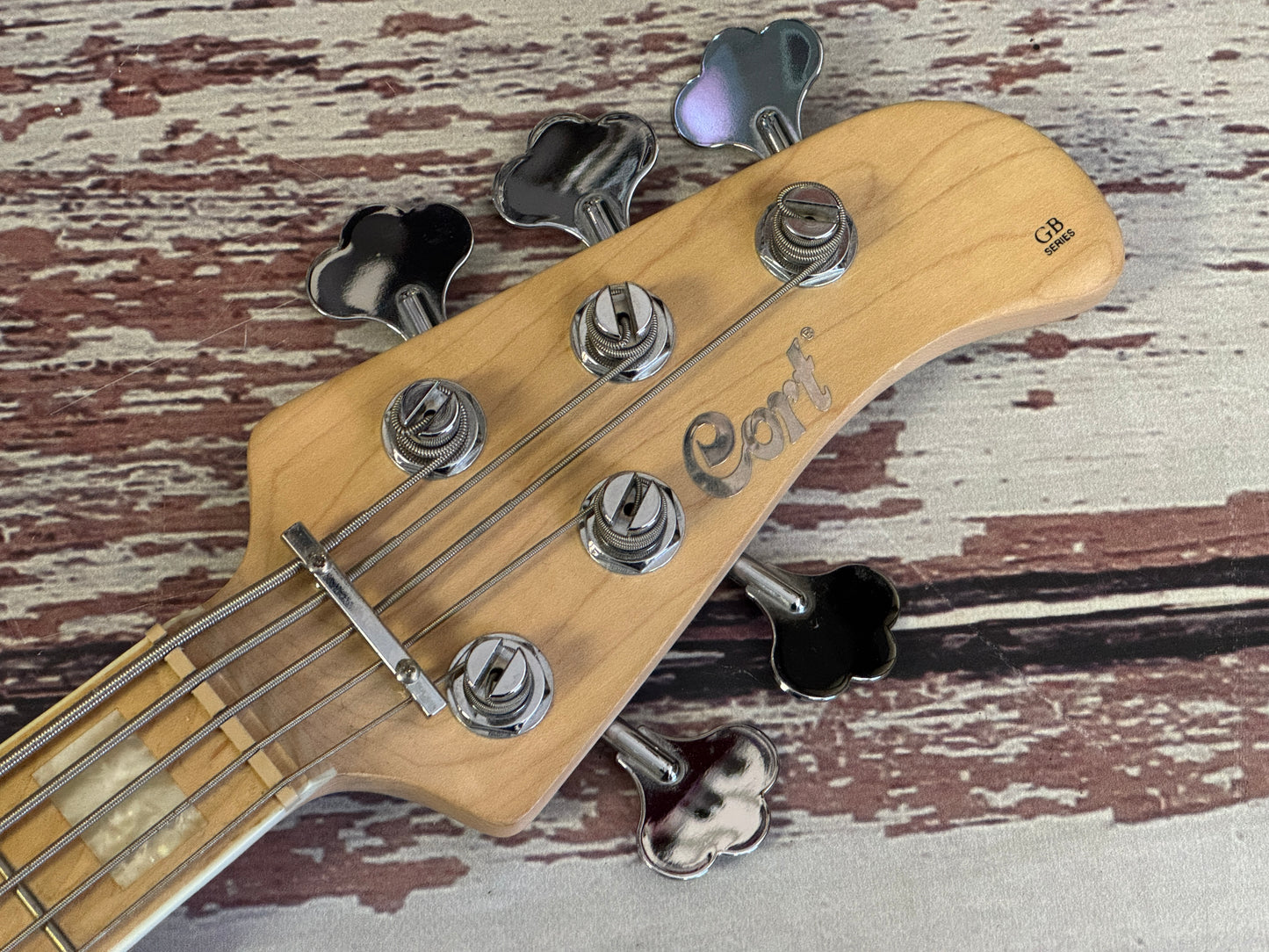 Cort GB-75 Active 5 string bass