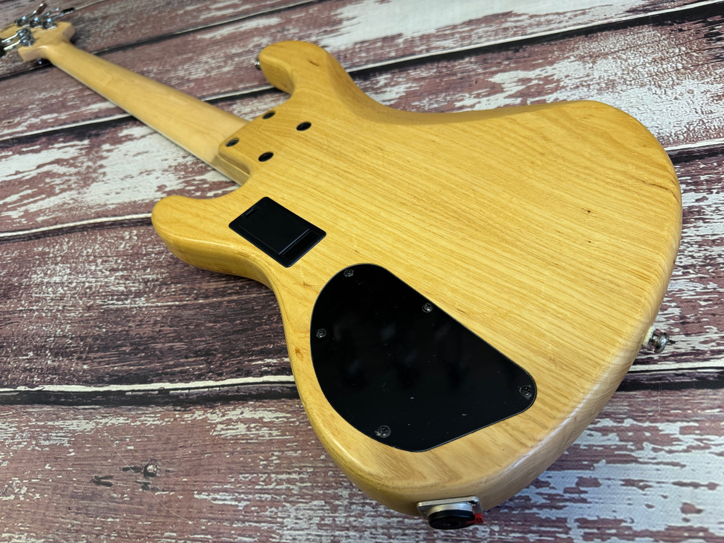 Cort GB-75 Active 5 string bass