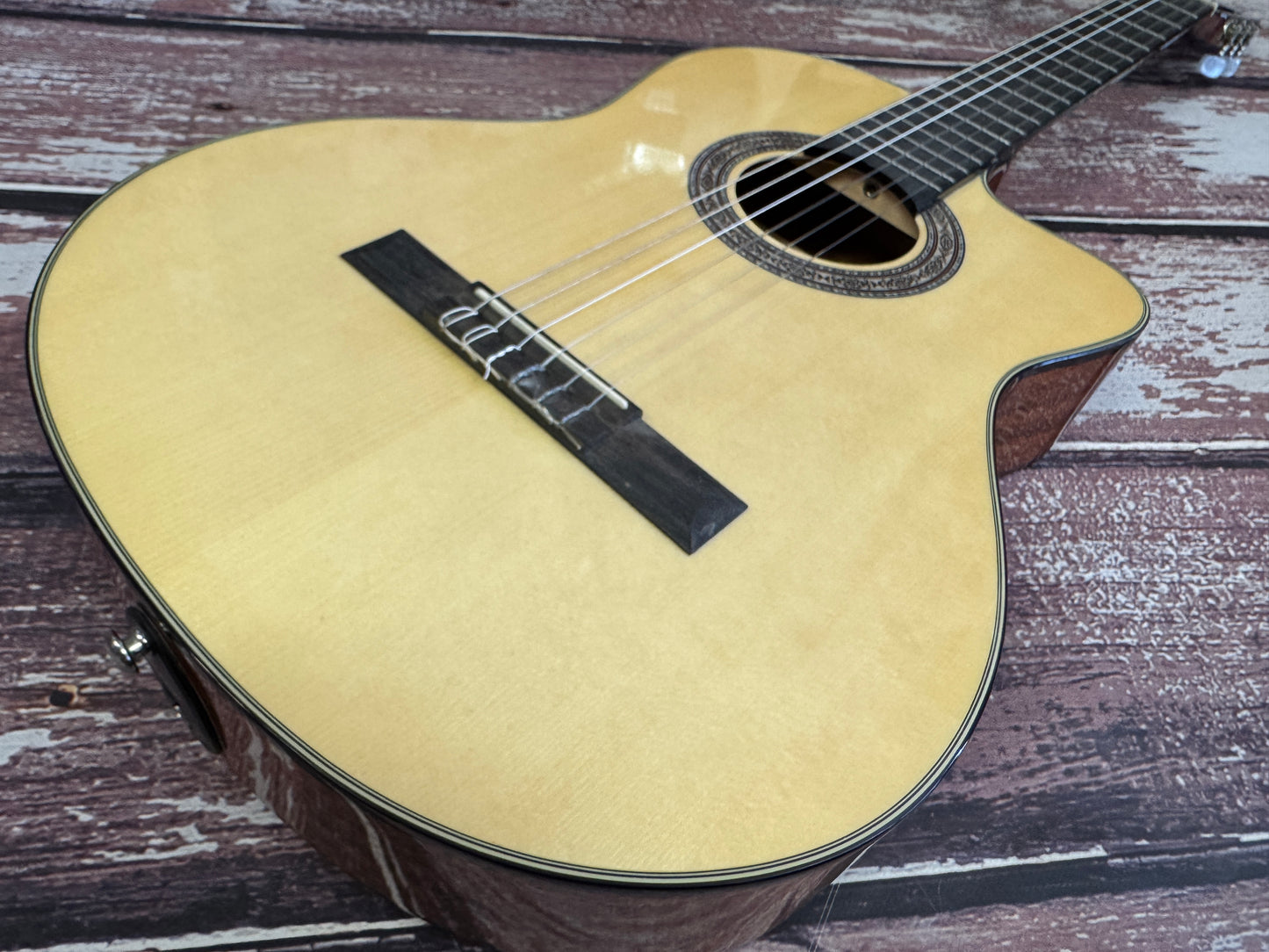Crafter HCS-250 Electro Acoustic Classical