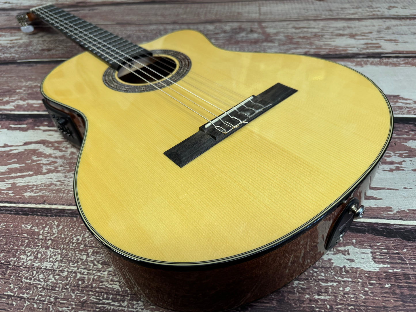 Crafter HCS-250 Electro Acoustic Classical