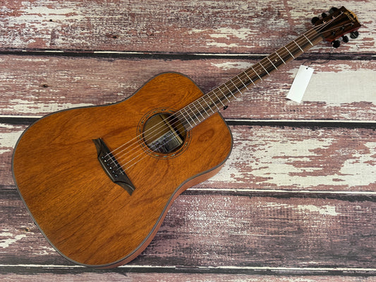 Bromo BAT1 Mahogany Dreadnought Solid top