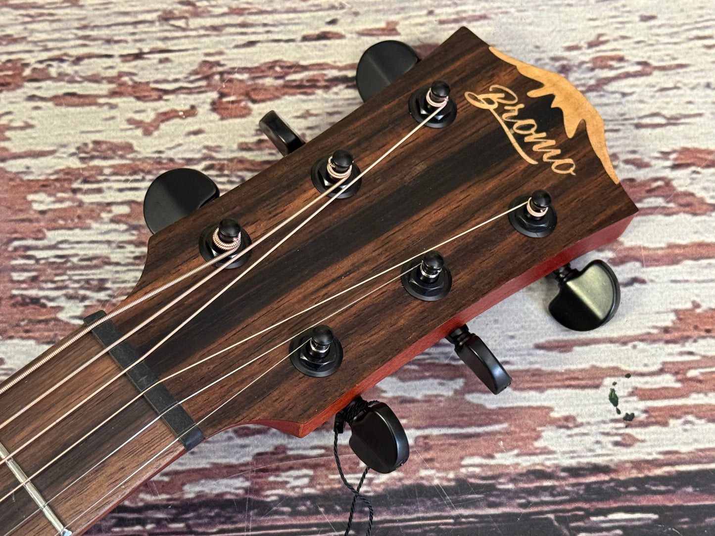 Bromo BAT1 Mahogany Dreadnought Solid top