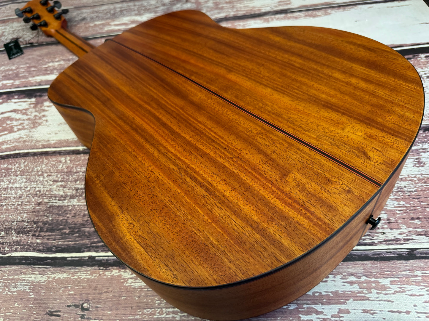 Bromo BAT2-M Grand Auditorium Solid Mahogany top