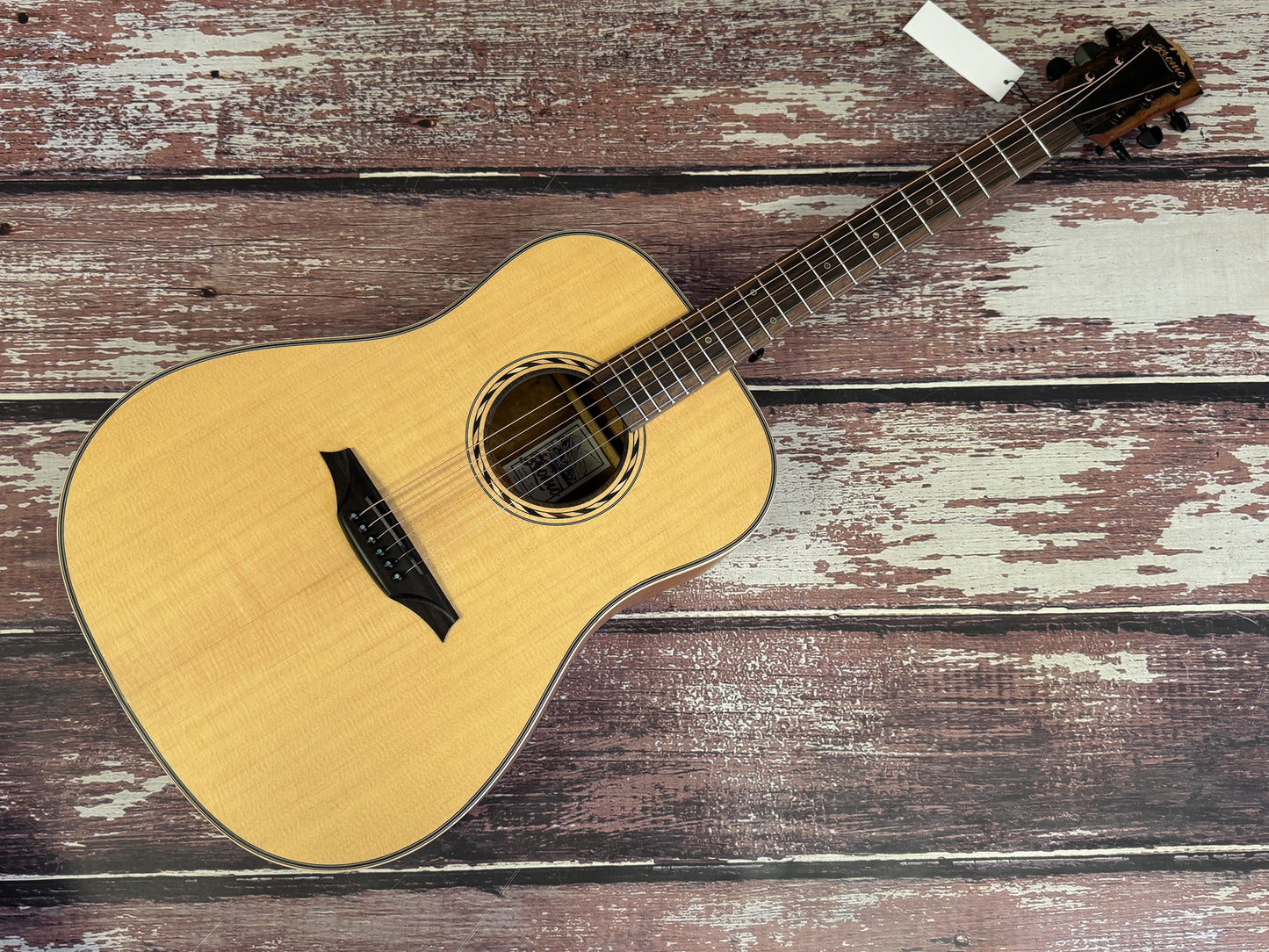 Bromo BAT1 Solid Spruce top acoustic