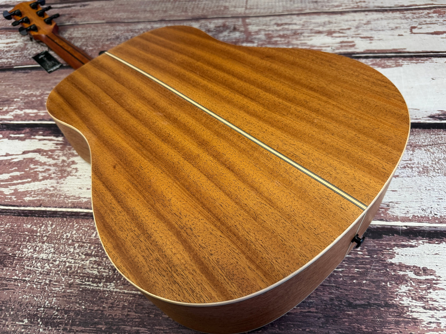 Bromo BAT1 Solid Spruce top acoustic