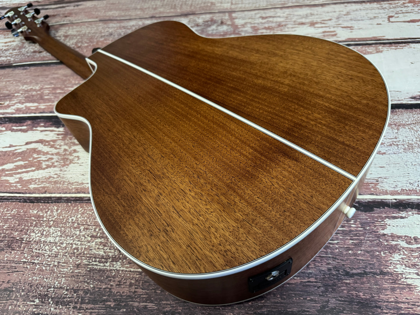 Walden G770CE All solid electro acoustic