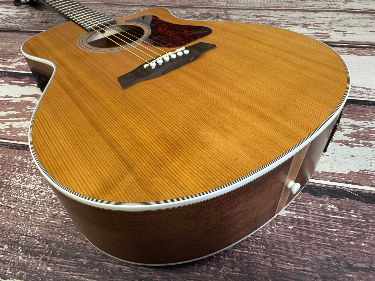 Walden G770CE All solid electro acoustic
