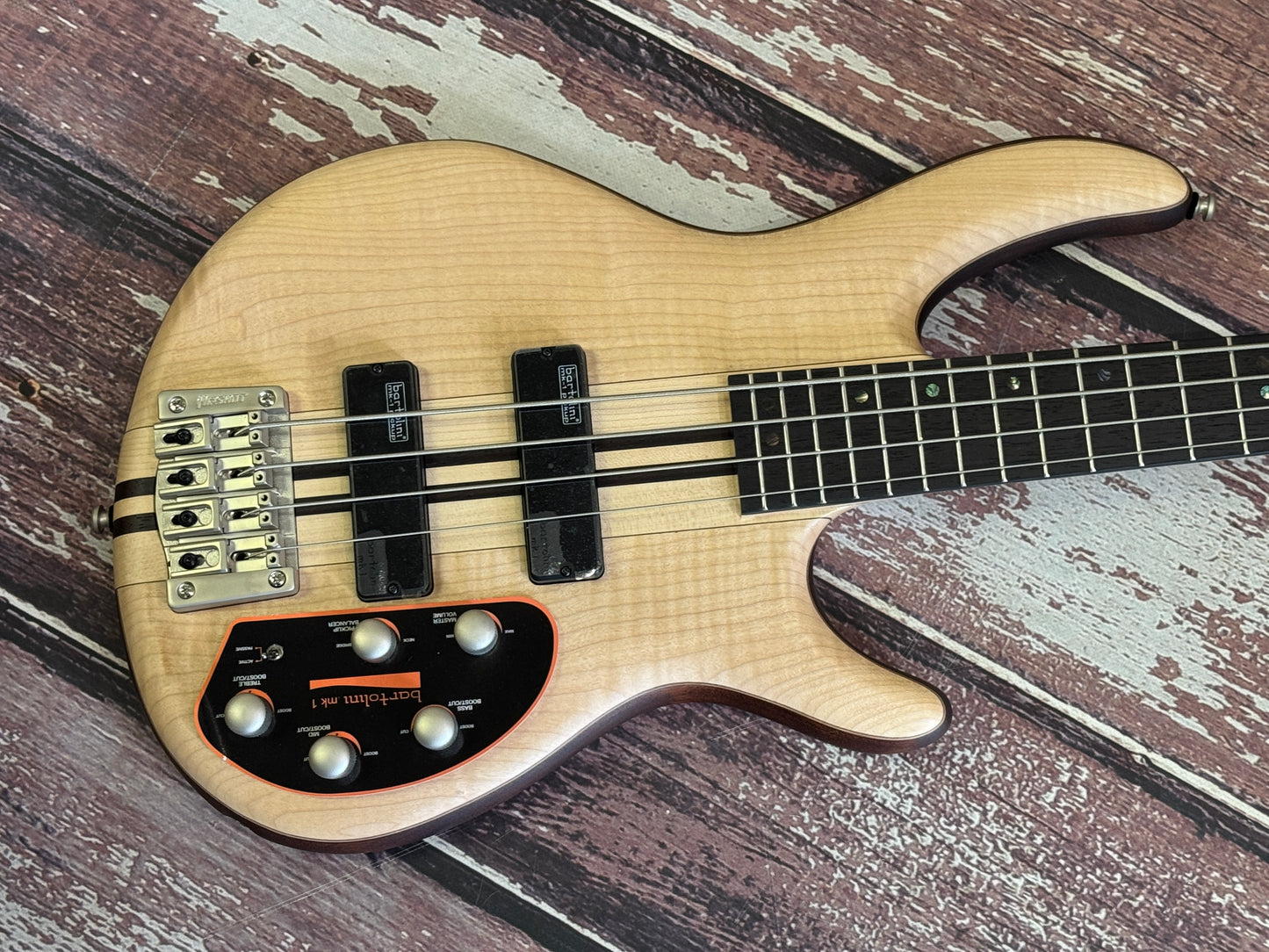 Cort Artisan A4 Plus Flame top - Open Pore Natural