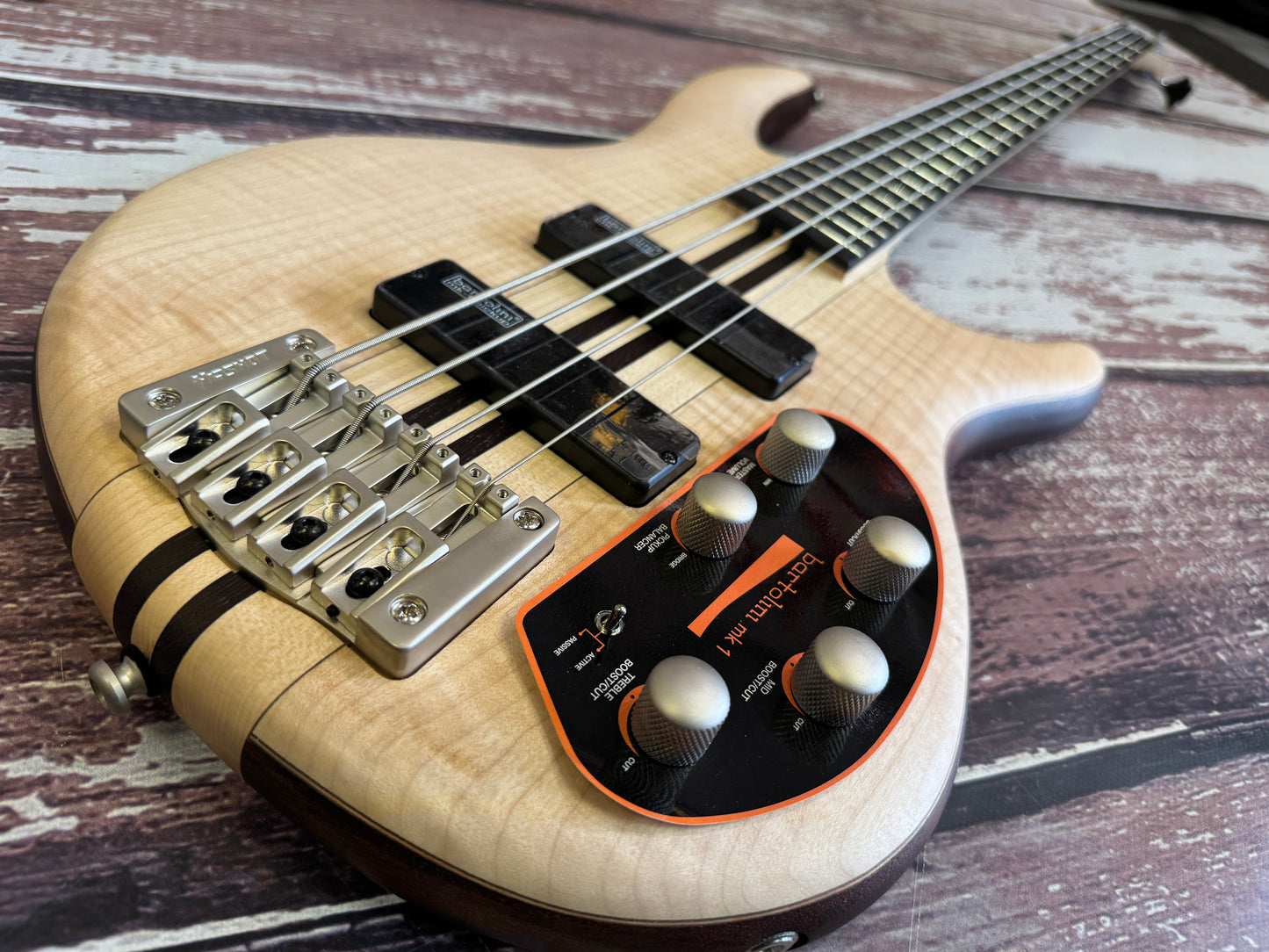 Cort Artisan A4 Plus Flame top - Open Pore Natural