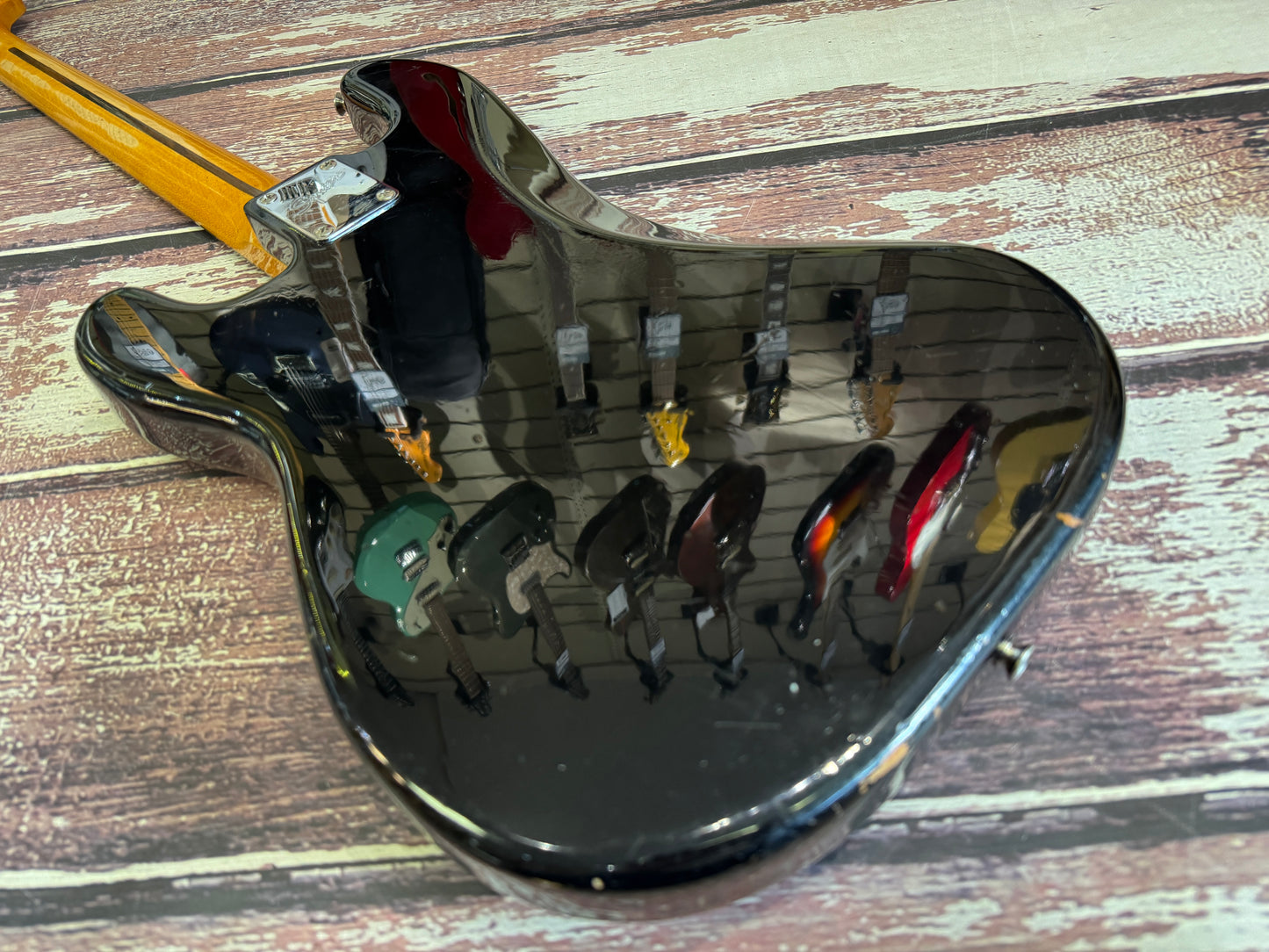 Sunn Mustang (Fender) Bass - Parts build