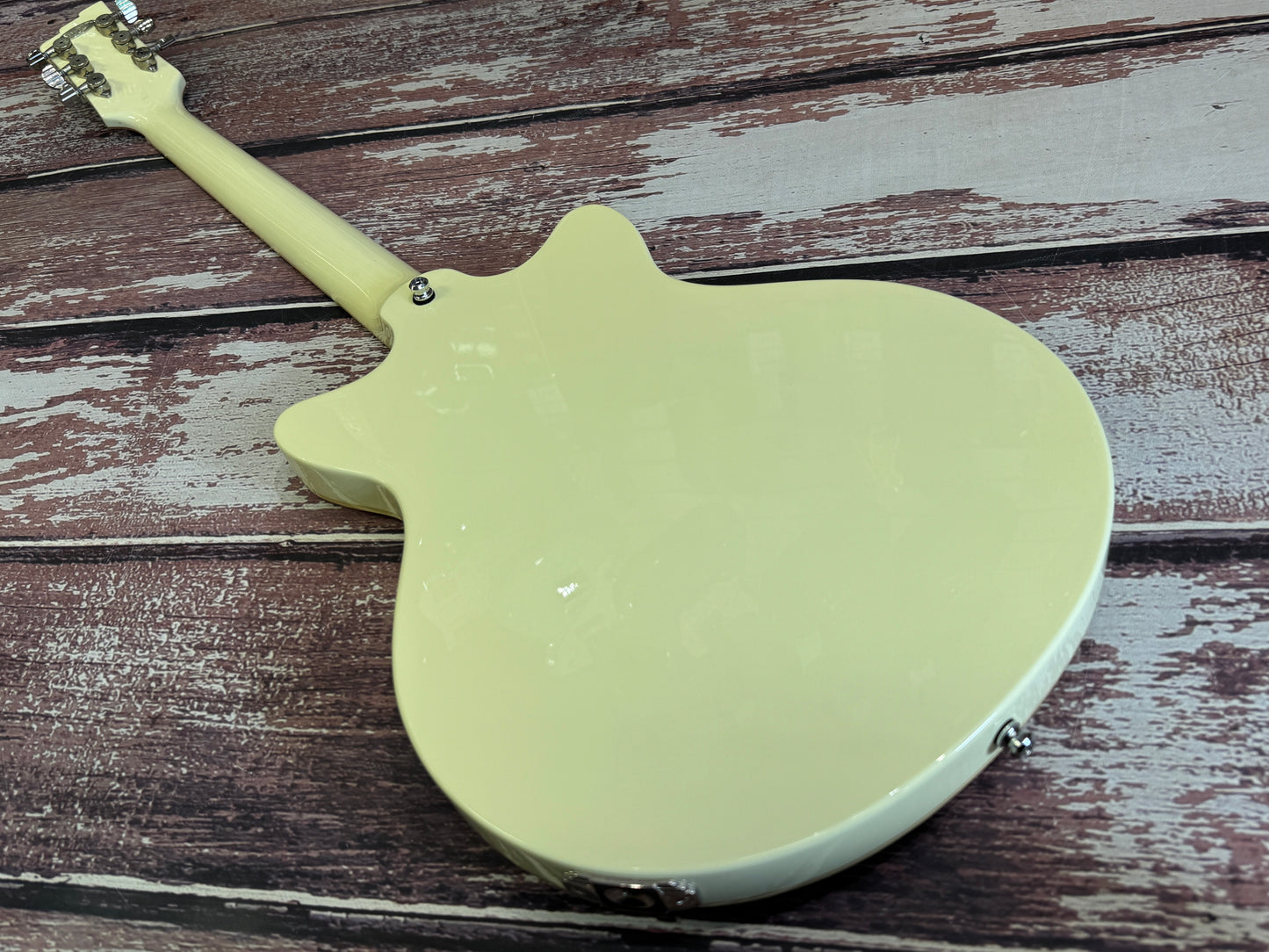 Duesenberg Bonneville - Vintage White, cased.