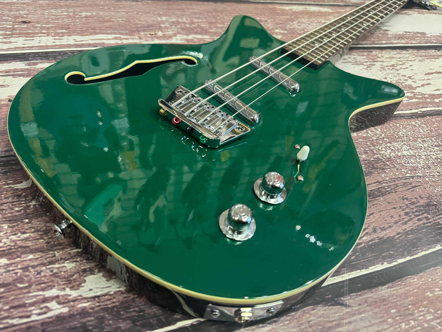 Danelectro Fifty Niner Short scale bass - Jade EX DEMO