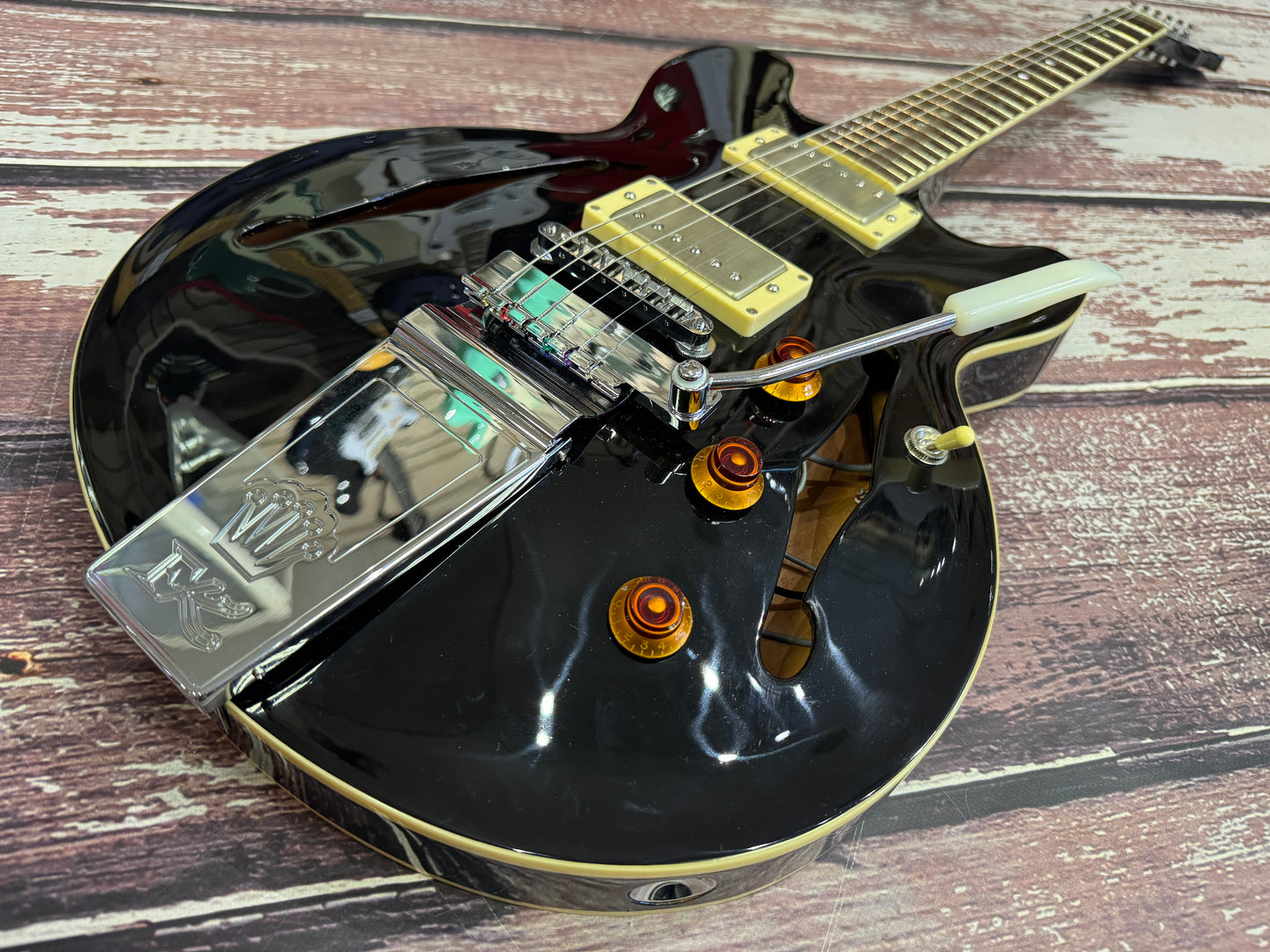 Fret King Elise Custom - Ex demo DEAL