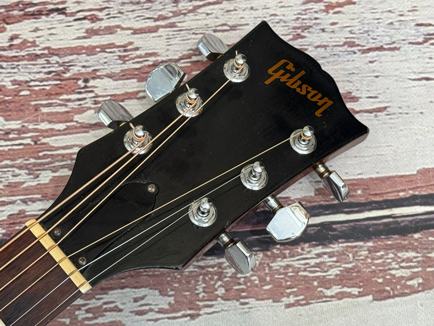 Gibson J40 1973 Dreadnought with pickup