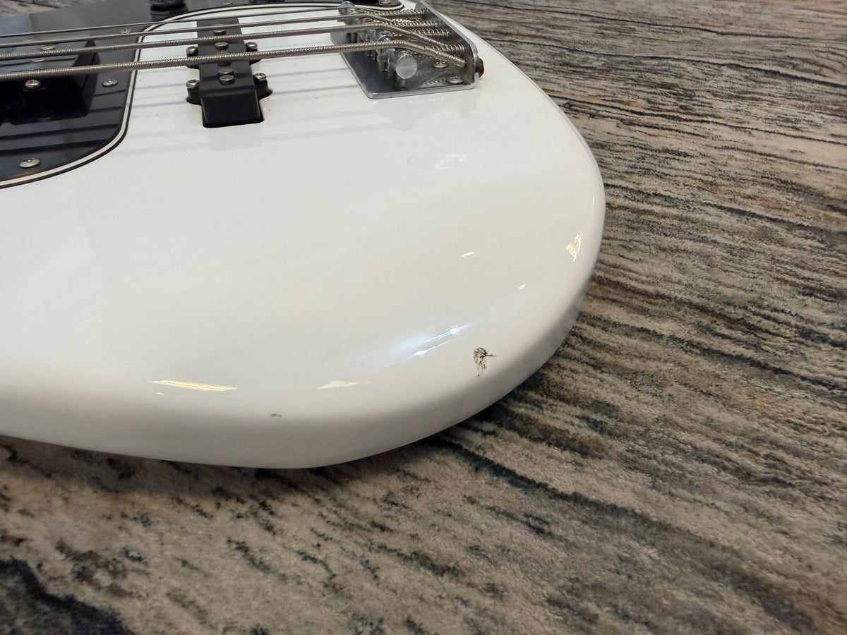 Squier Affinity PJ Bass