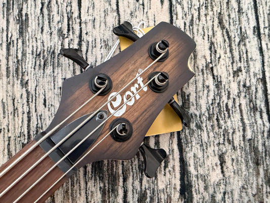 Cort C4 Plus OVMH Active Bass