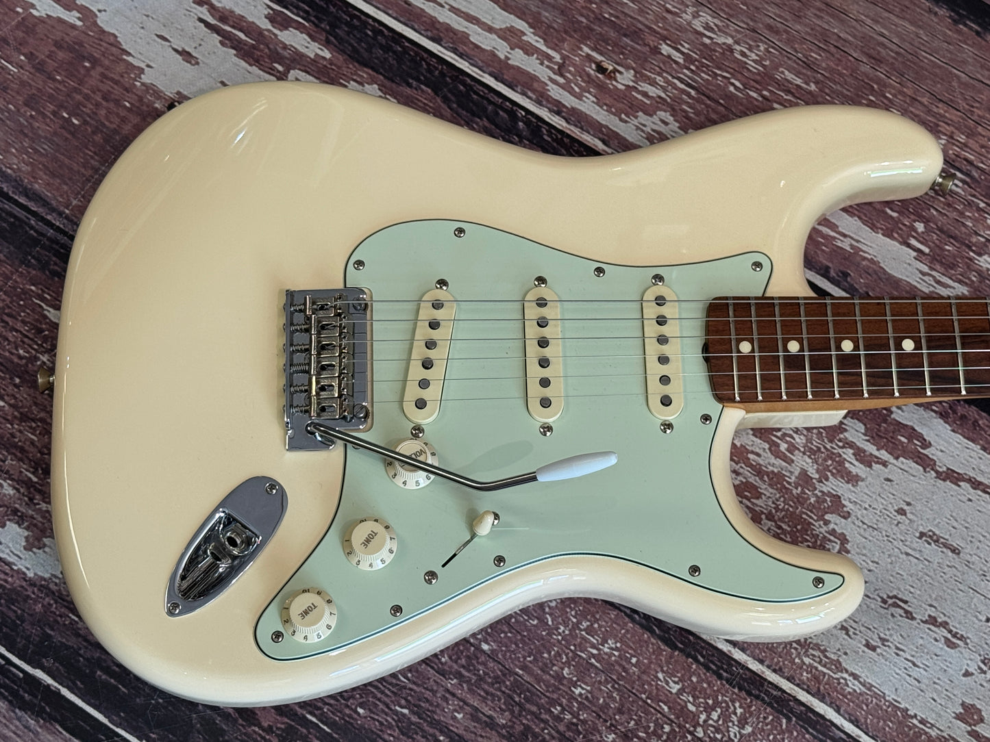 Fender 60's Vintera Modified Stratocaster - Olympic White