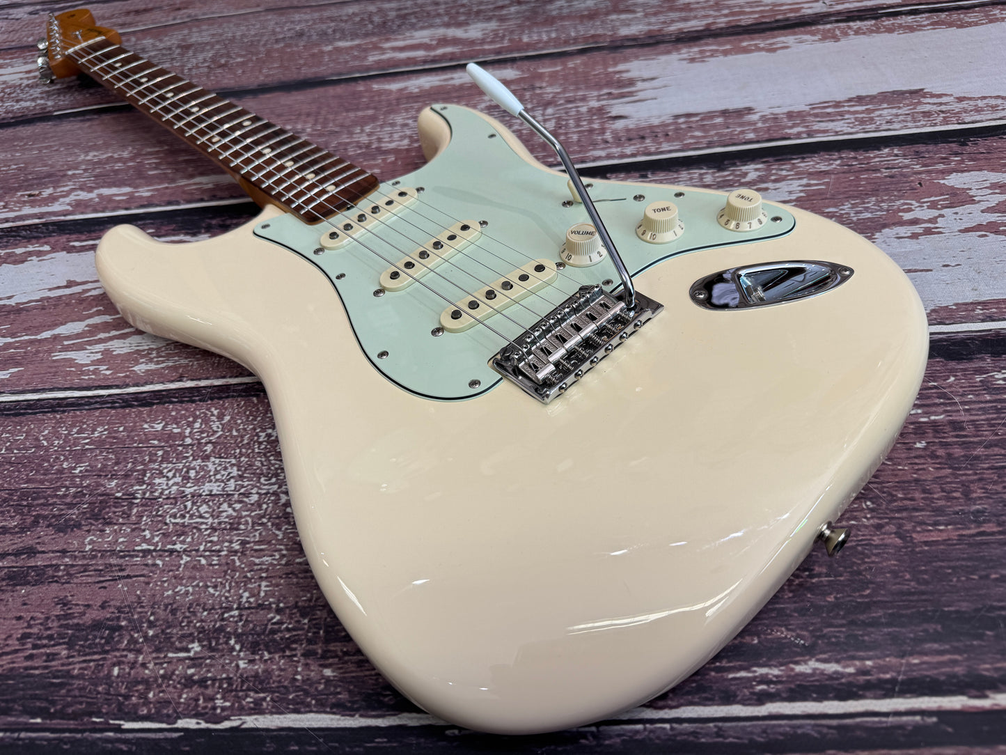Fender 60's Vintera Modified Stratocaster - Olympic White