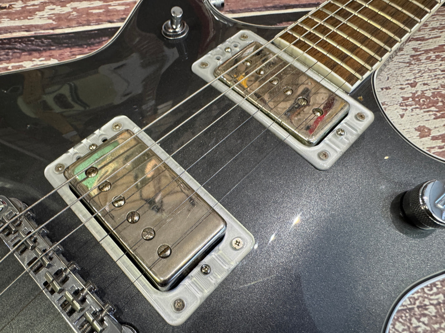 Gretsch G5222 Double Jet with V tailpiece Pickup upgrade.