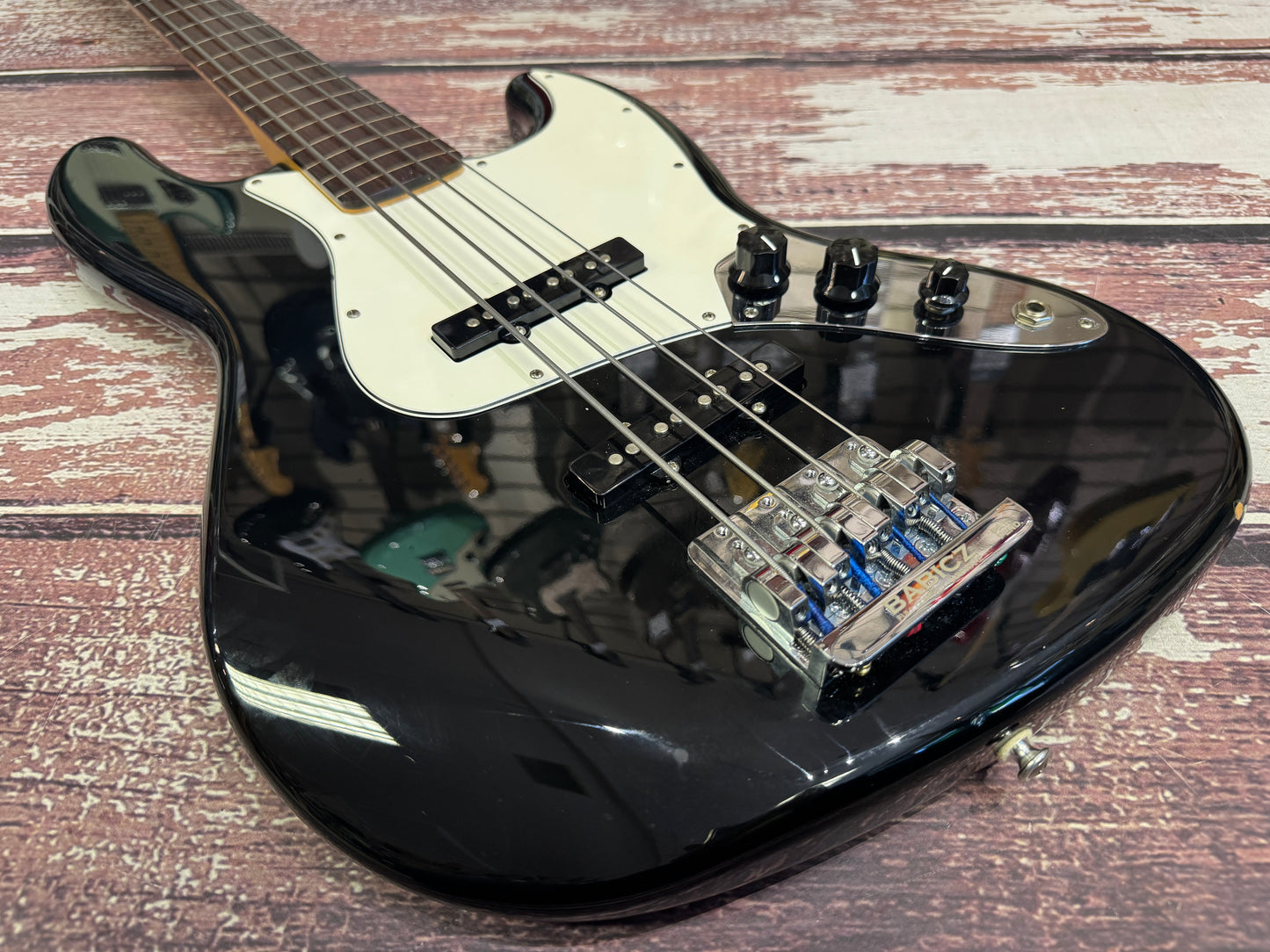 Fender Fretless lined Jazz Bass 2012 MIM Babicz upgrade.