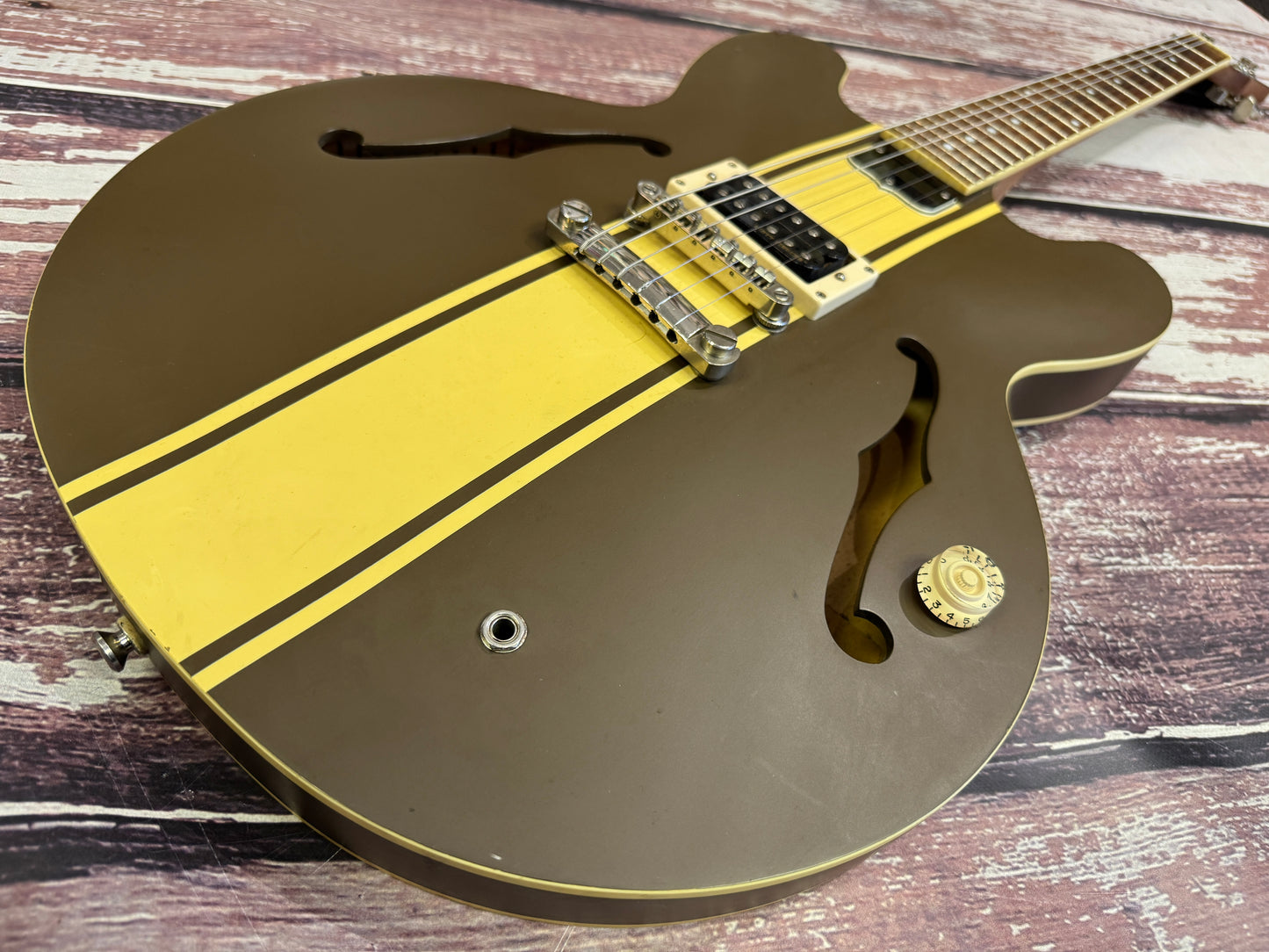 Epiphone ES333 Tom Delongue Signature