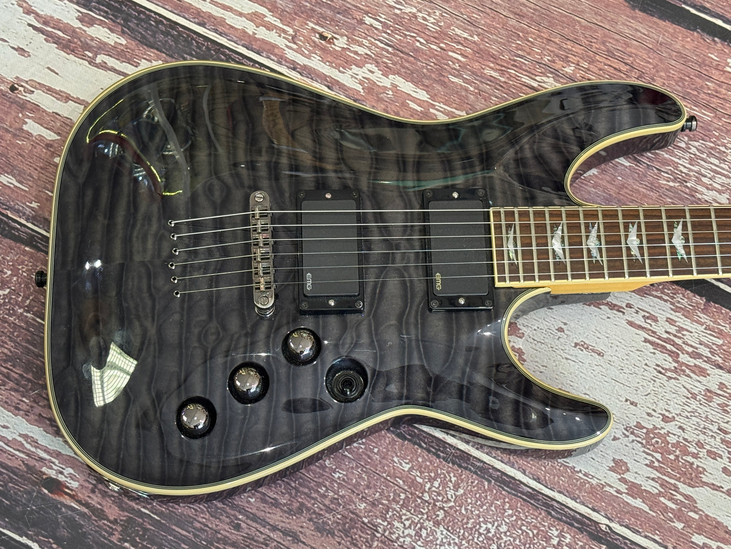 Schecter Omen Extreme - EMG Zakk set upgrade!