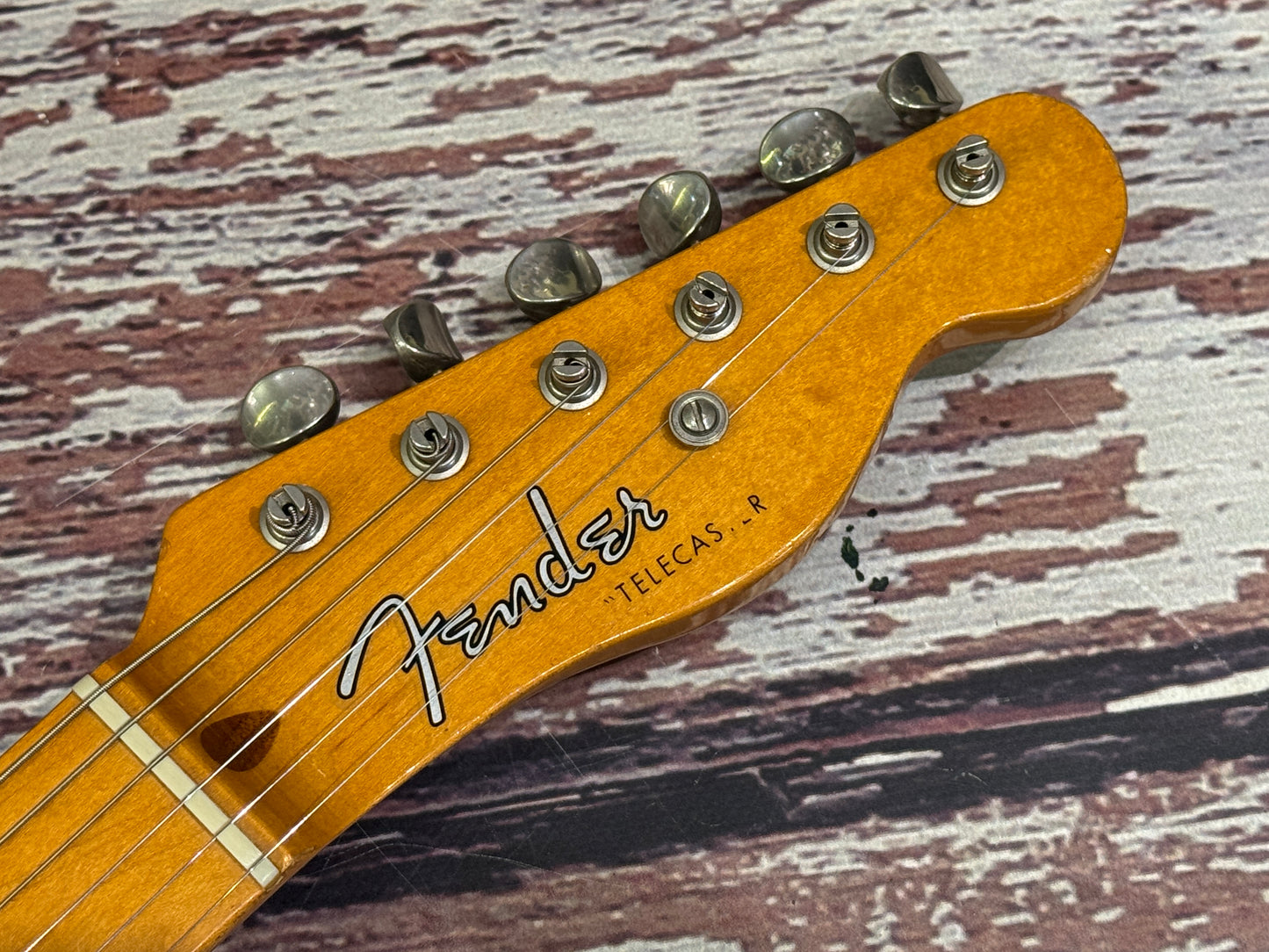 Fender USA AVRI '52 Butterscotch Telecaster with case and candy