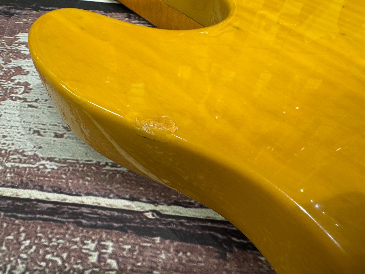 Fender USA AVRI '52 Butterscotch Telecaster with case and candy