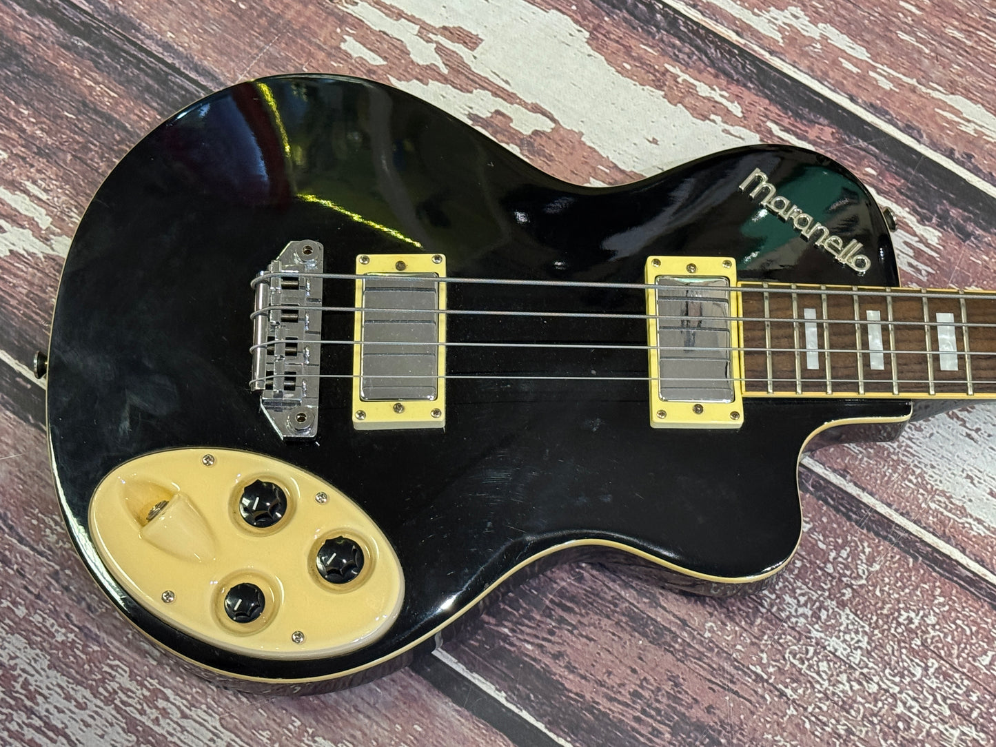 Italia Maranello bass