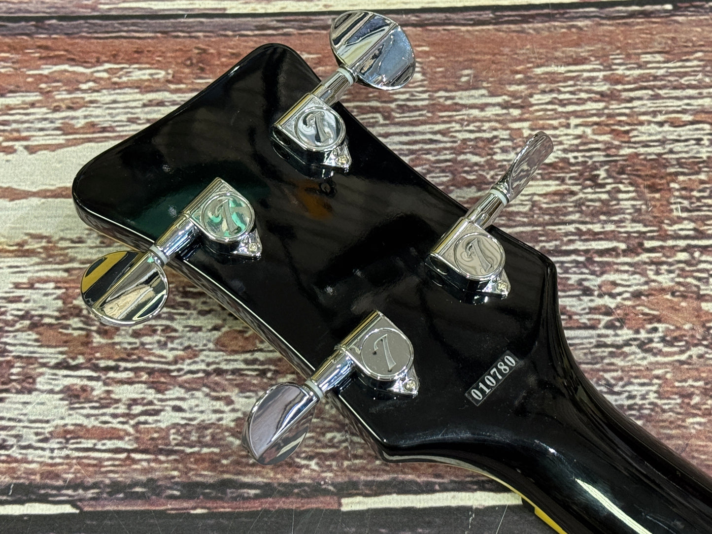 Italia Maranello bass